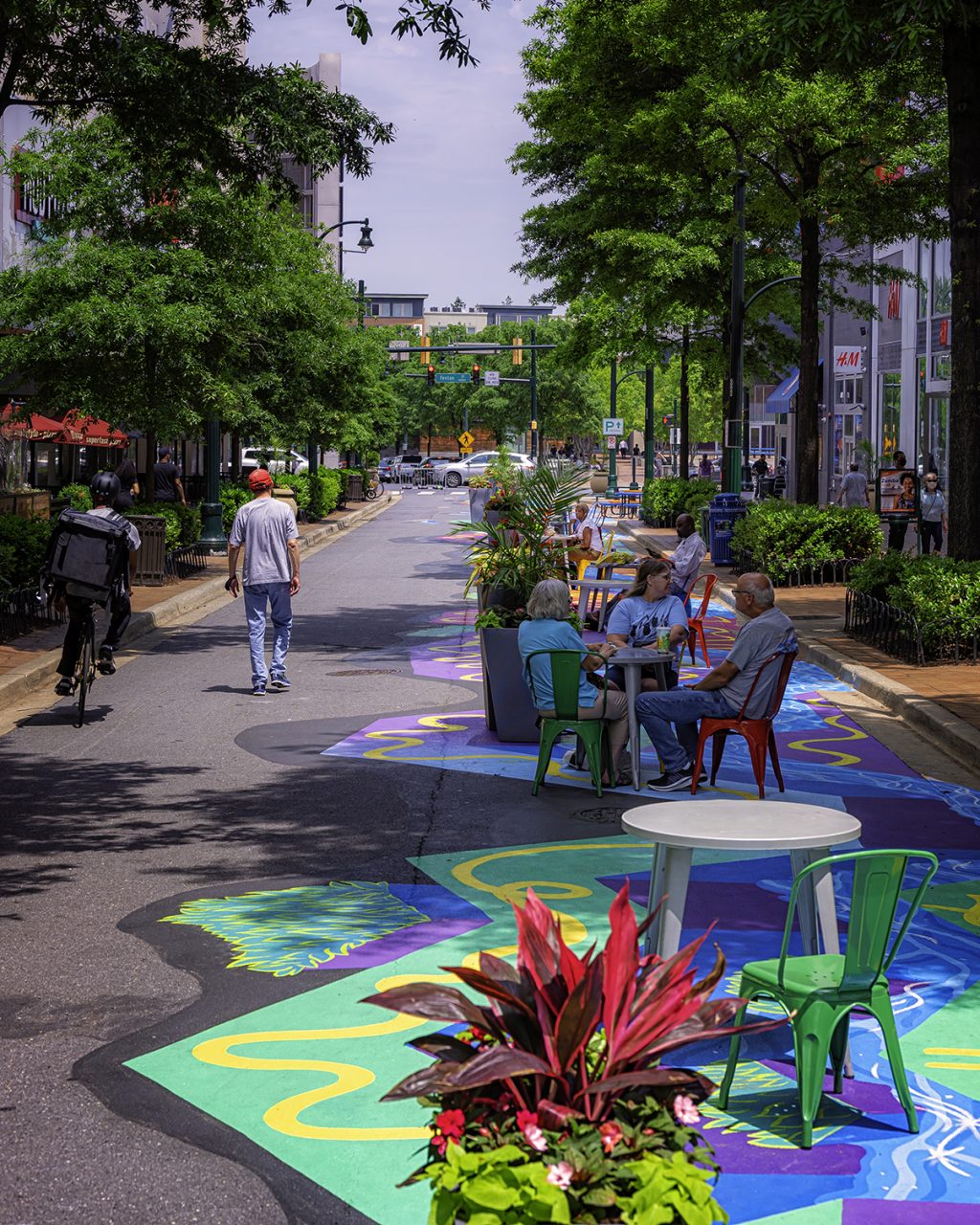 2022 STREET MURAL BY CHALK R!OT